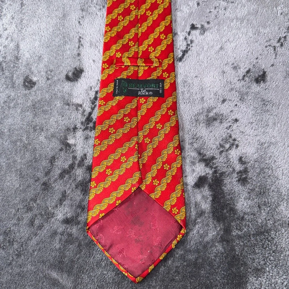 Beaufort Tie Rack Mens Silk Tie Red Gold Winged Rope Pattern Made in Italy 60in